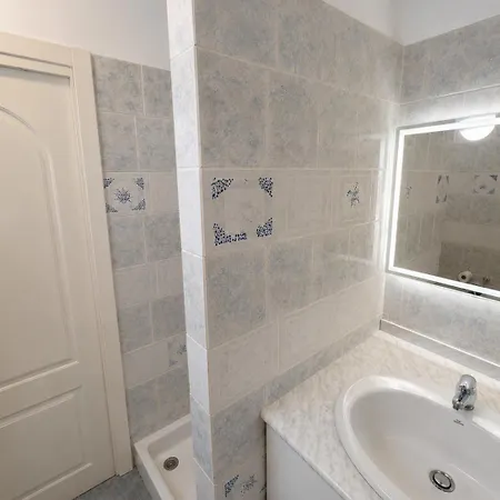 Attico Con Terrazza Ac Wifi Daire Alassio